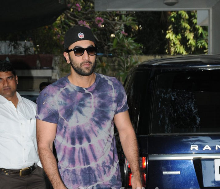 Ranbir Kapoor wearing Latest Trend T-shirt 2018 (Brahmastra)